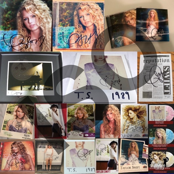 Taylor Swift Autograph/Signed Items - Picture 2 of 3